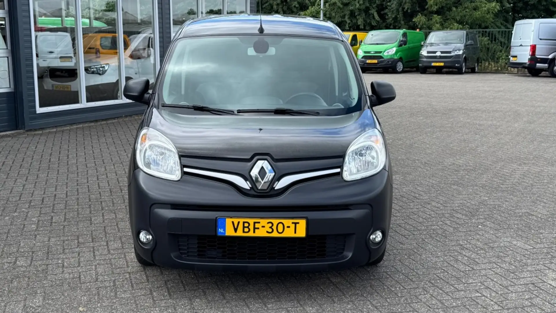 Renault Kangoo 1.5 DCI 66KW 90PK EURO 6 AIRCO/ CAMERA/ NAVIGATIE/ Zwart - 2