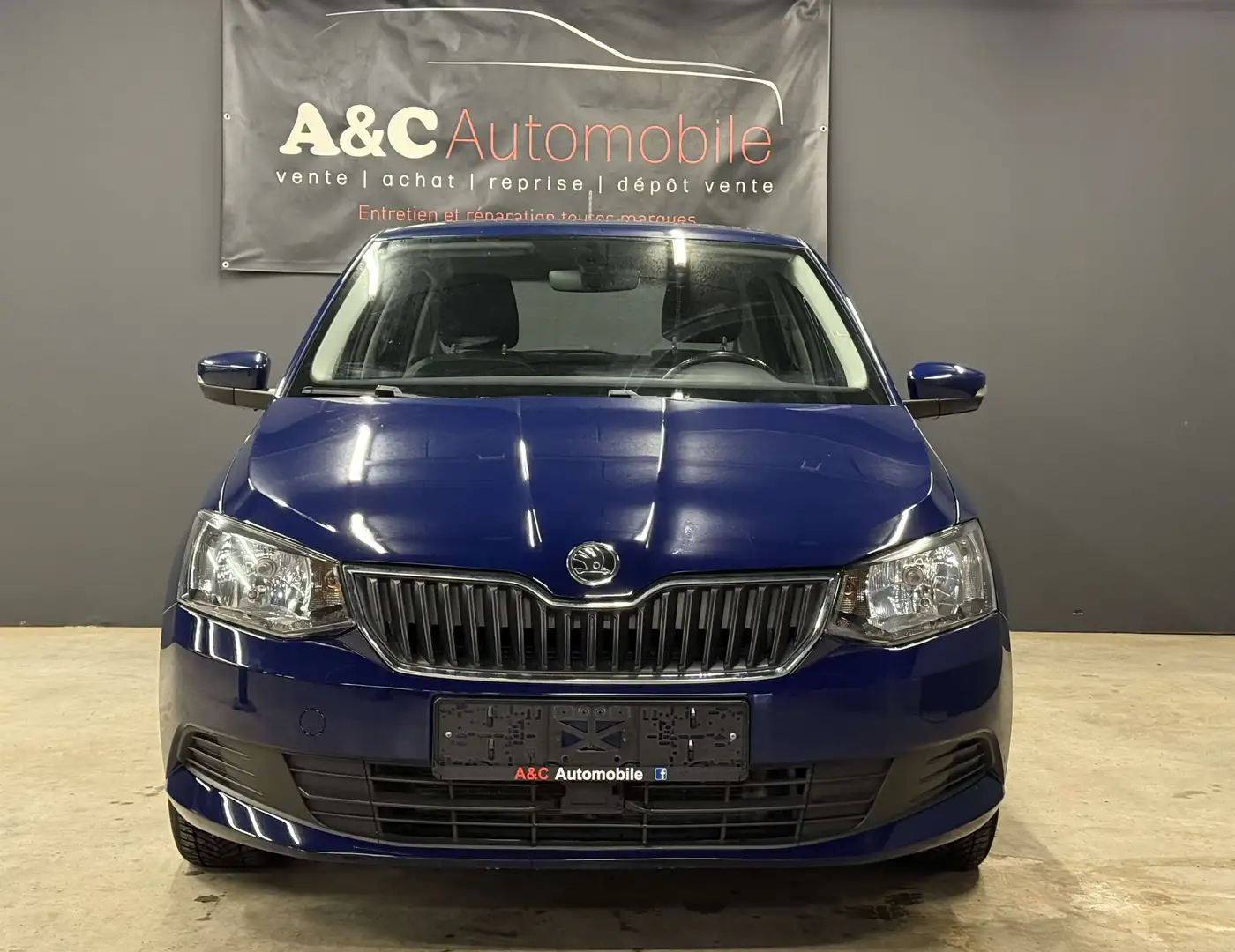 Skoda Fabia 1.0i 2016 Bleu - 2