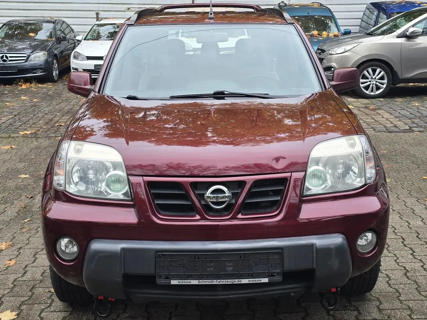 Nissan X-Trail Comfort (Frontantrieb)Automatik, Klima. Rot - 2