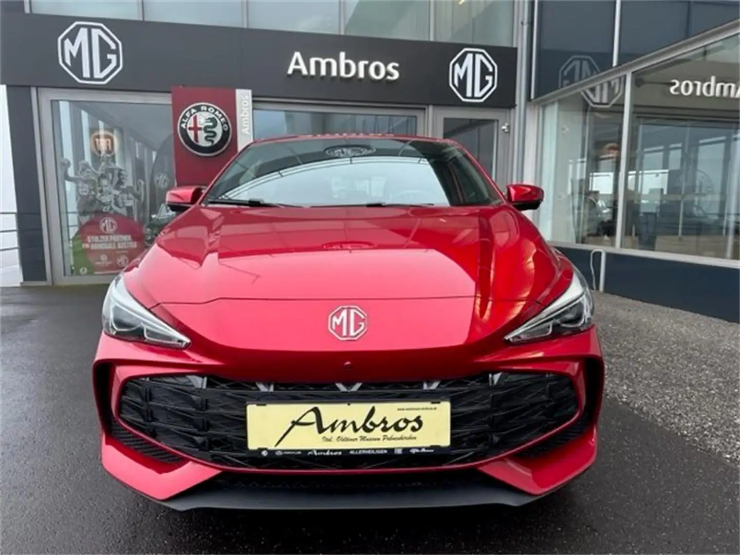 MG MG3 Hybrid+ Luxury - LAGERND Rot - 2