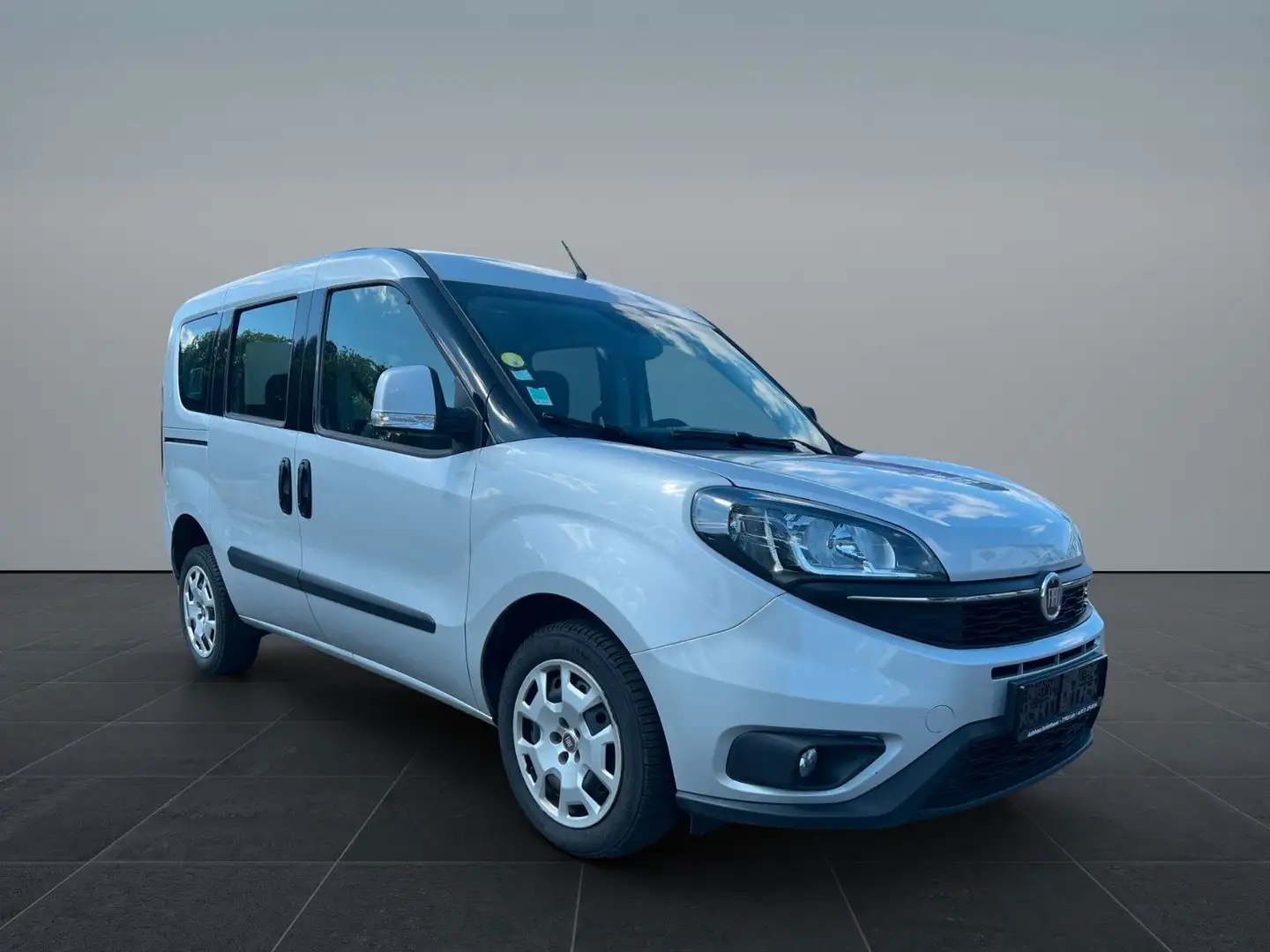 Fiat Doblo 1.6  *Behindertengerecht*Handicape Plateado - 1