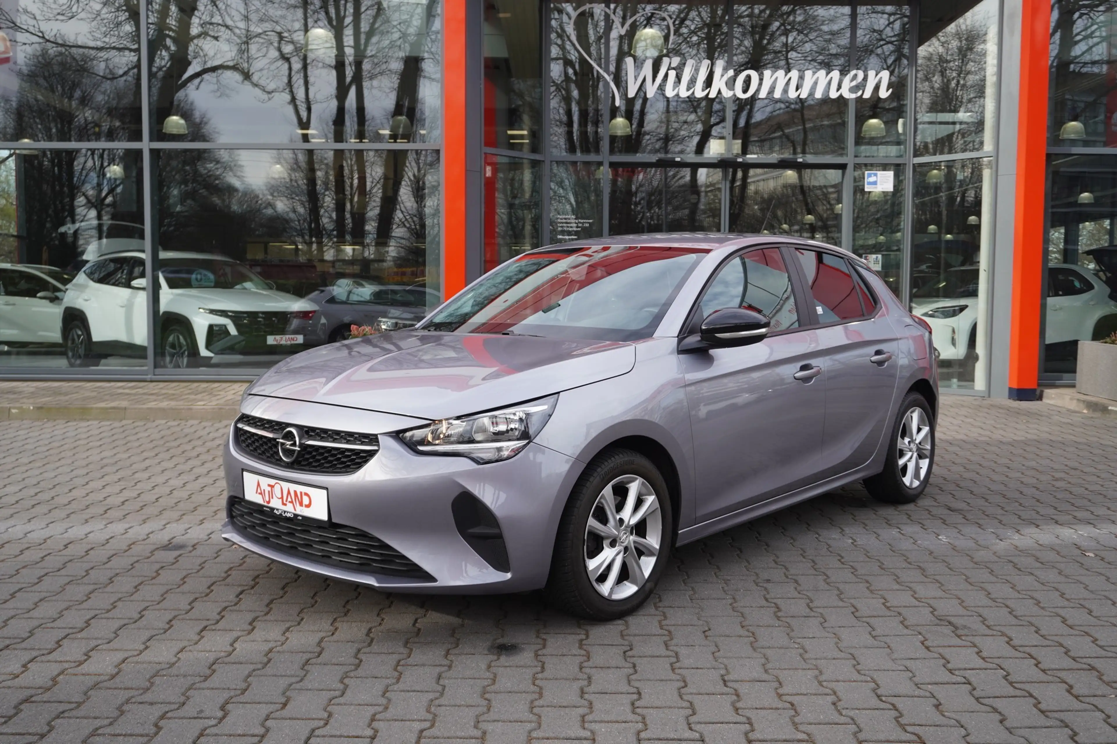 Opel Corsa F 1.2 Turbo Kamera Navi Tempomat DAB — photo 2