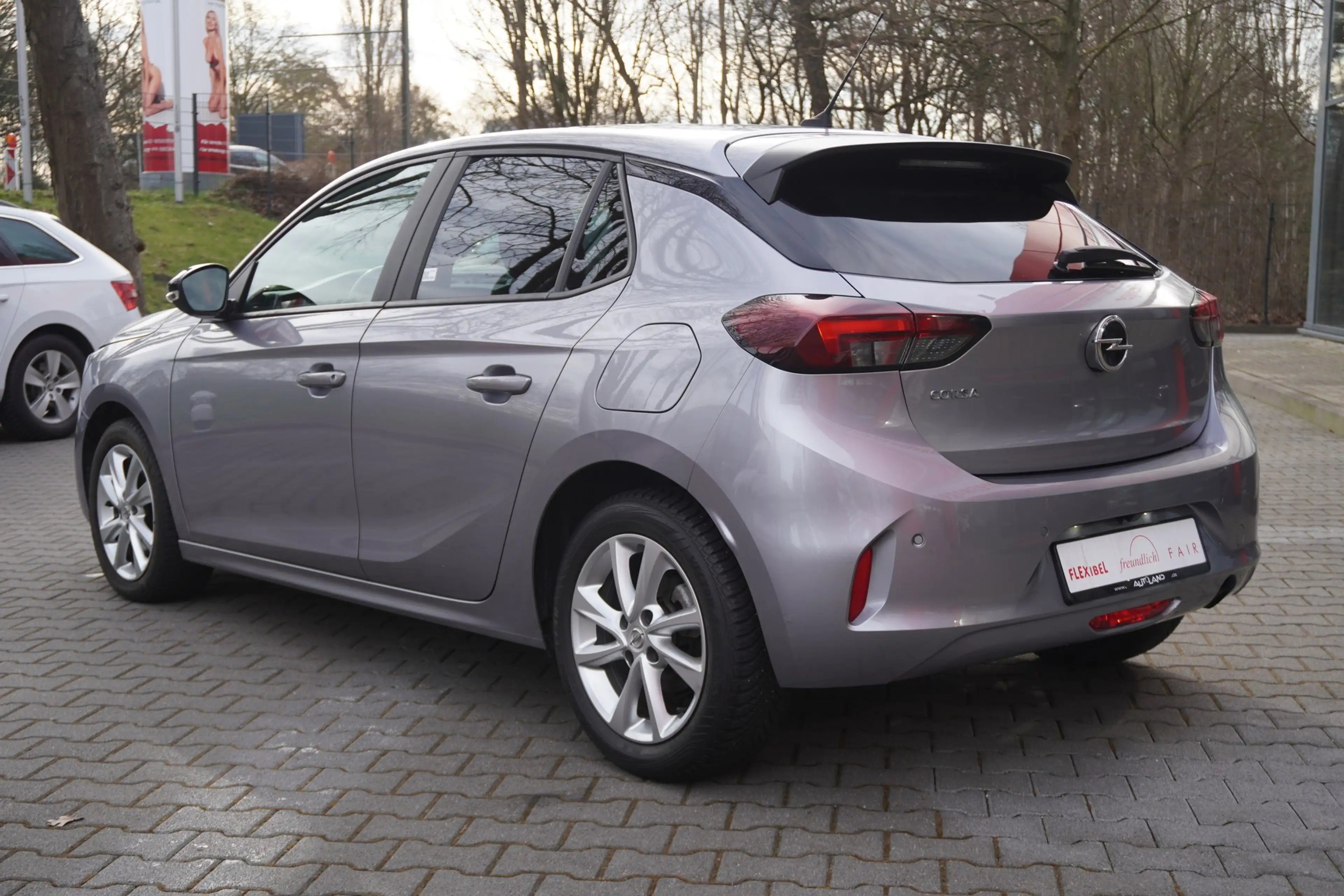 Opel Corsa F 1.2 Turbo Kamera Navi Tempomat DAB — photo 8