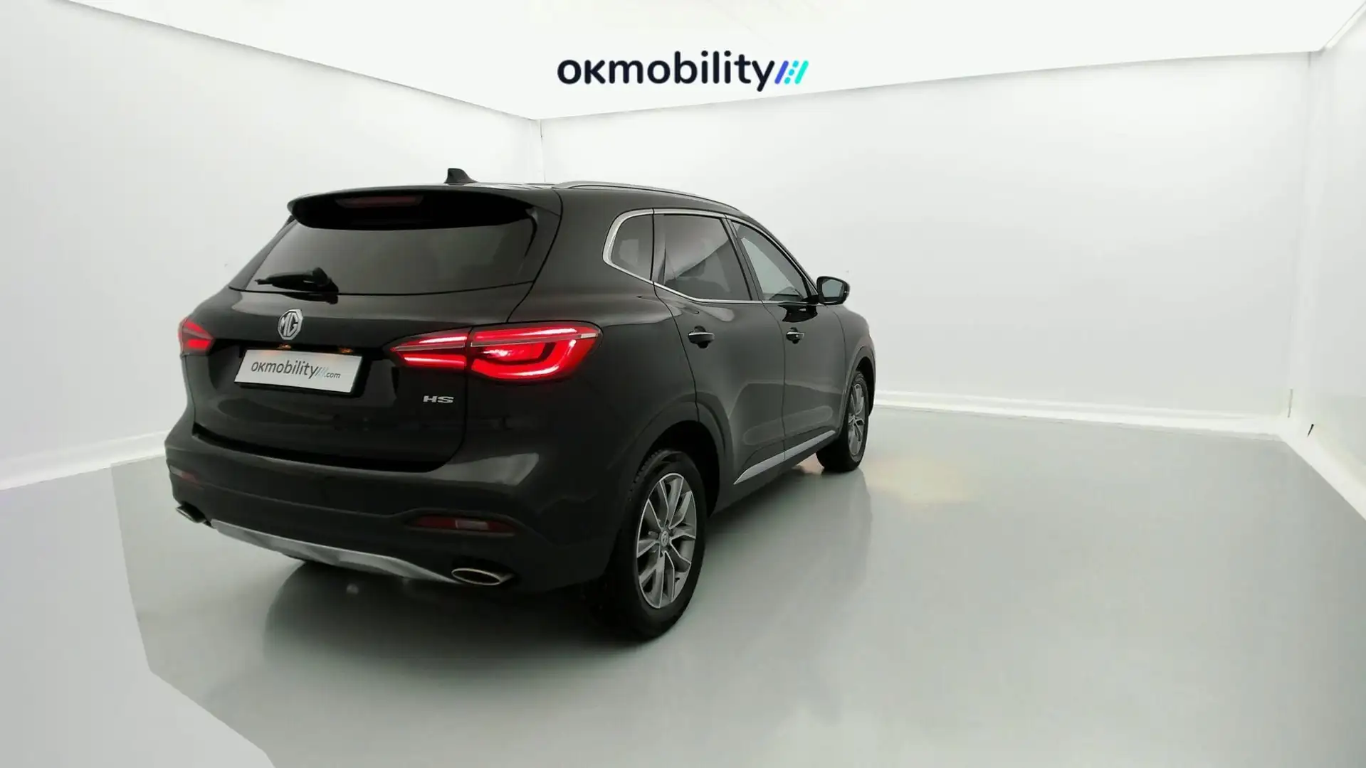 MG HS 1.5 T-GDI Comfort Negro - 2