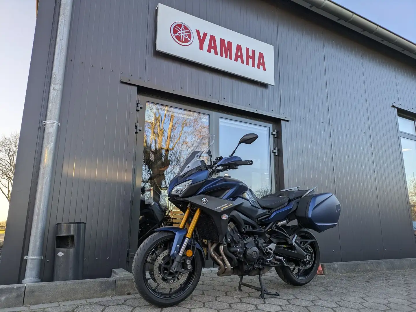 Yamaha Tracer 900 GT Azul - 1