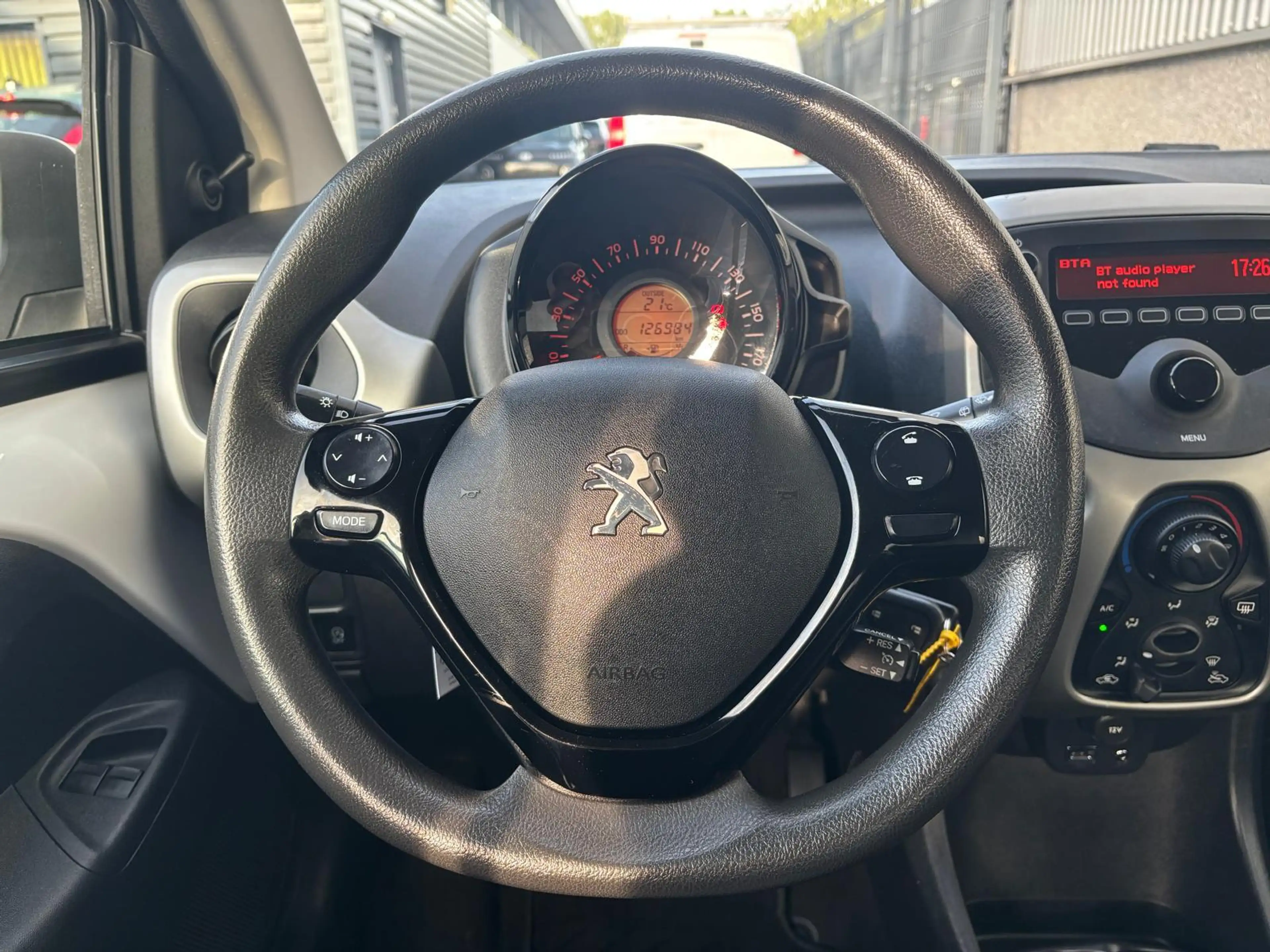 Peugeot 108 1.0 e-VTi Active — photo 13