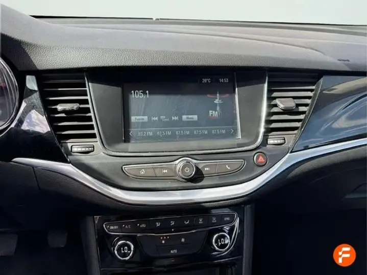 Opel Astra 2021, foto 16