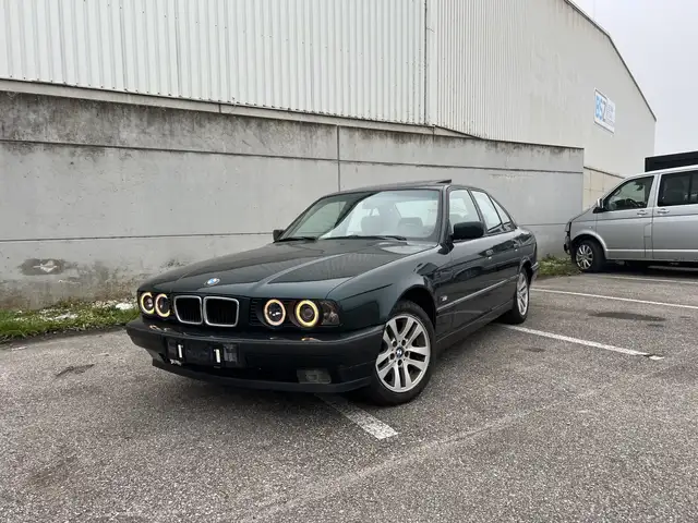 BMW 524 525td**6Zylinder**Pickerl 12/26*Leder*Schiebedach*