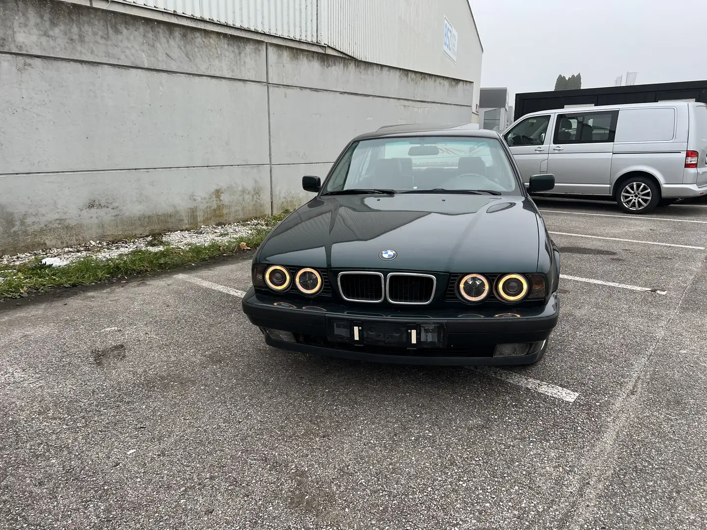 BMW 524 525td**6Zylinder**Pickerl 12/26*Leder*Schiebedach* Schwarz - 2