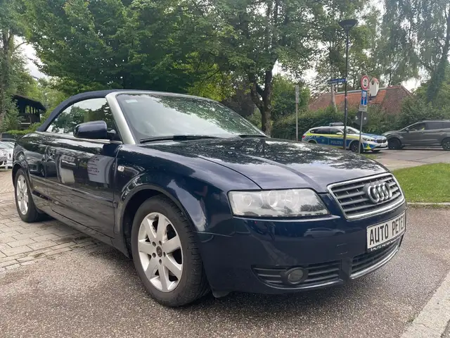 Audi A4 view 7