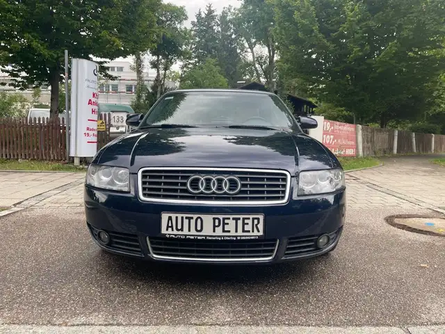 Audi A4 view 8