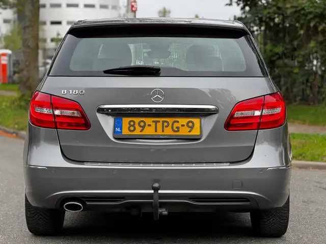 Mercedes-Benz B-Class view 12