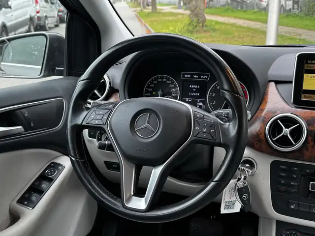 Mercedes-Benz B-Class view 25