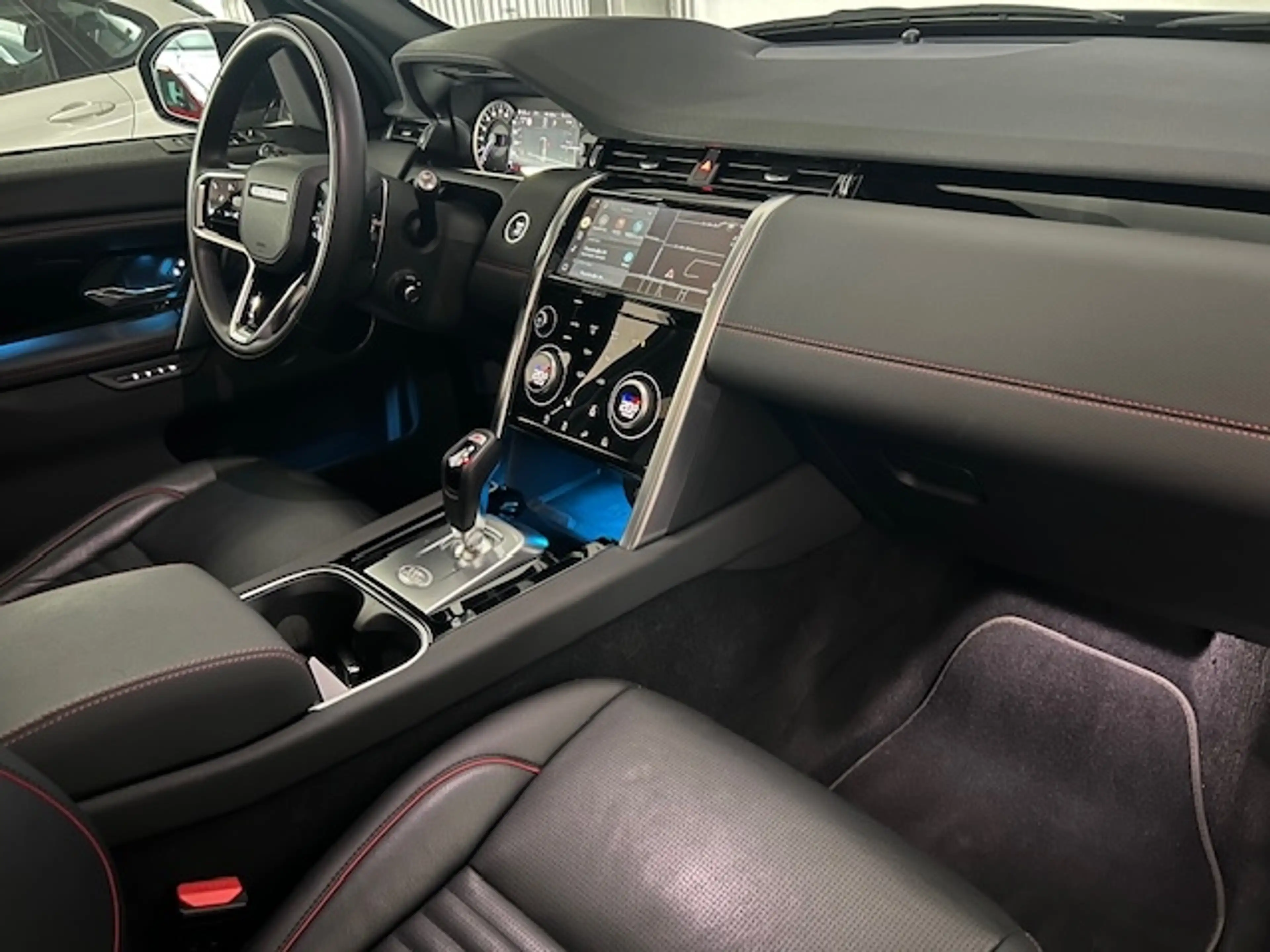 Land Rover Discovery Sport R Pano Leder Navi Kamera El.AHK — photo 15
