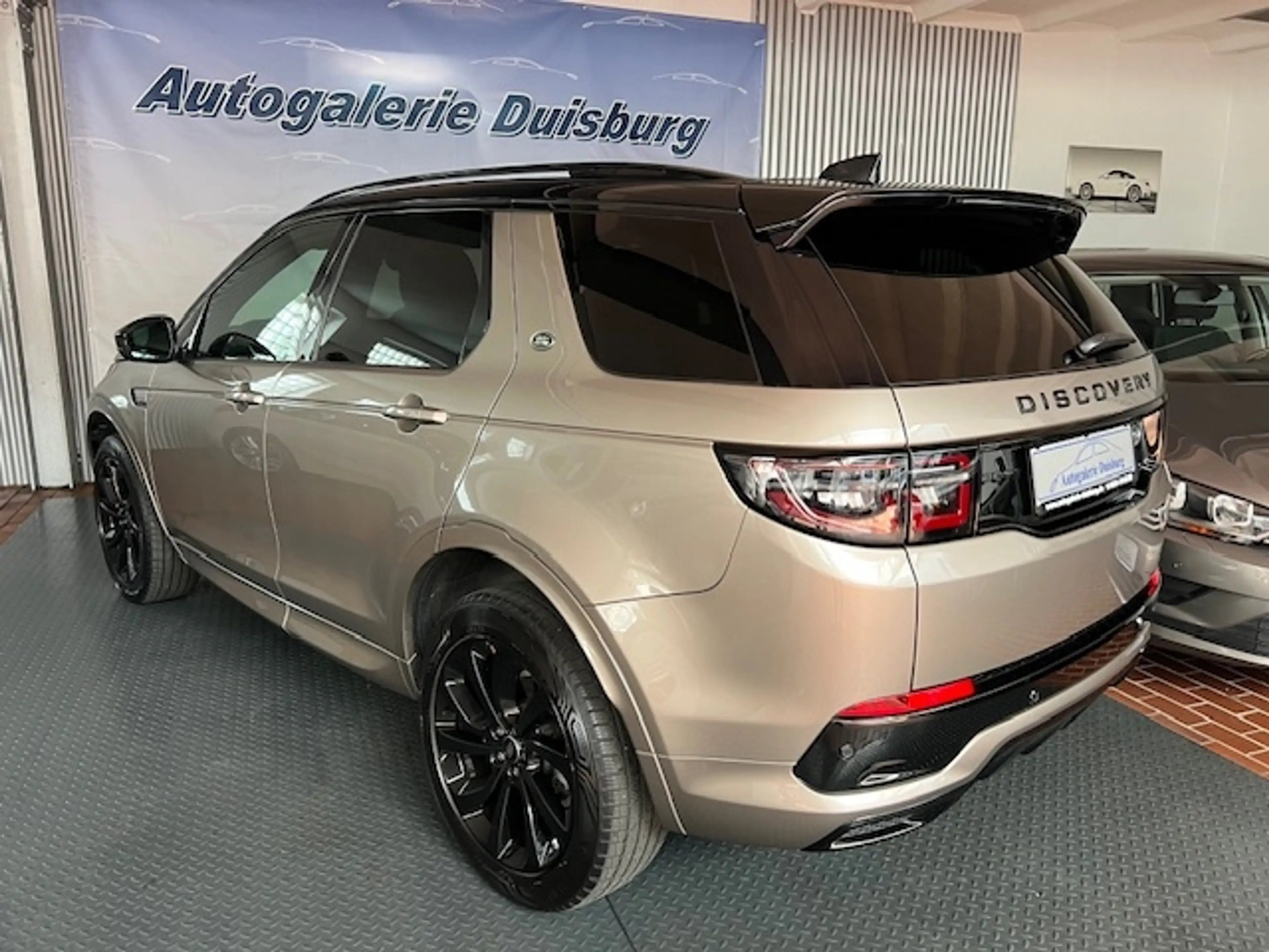 Land Rover Discovery Sport R Pano Leder Navi Kamera El.AHK — photo 7