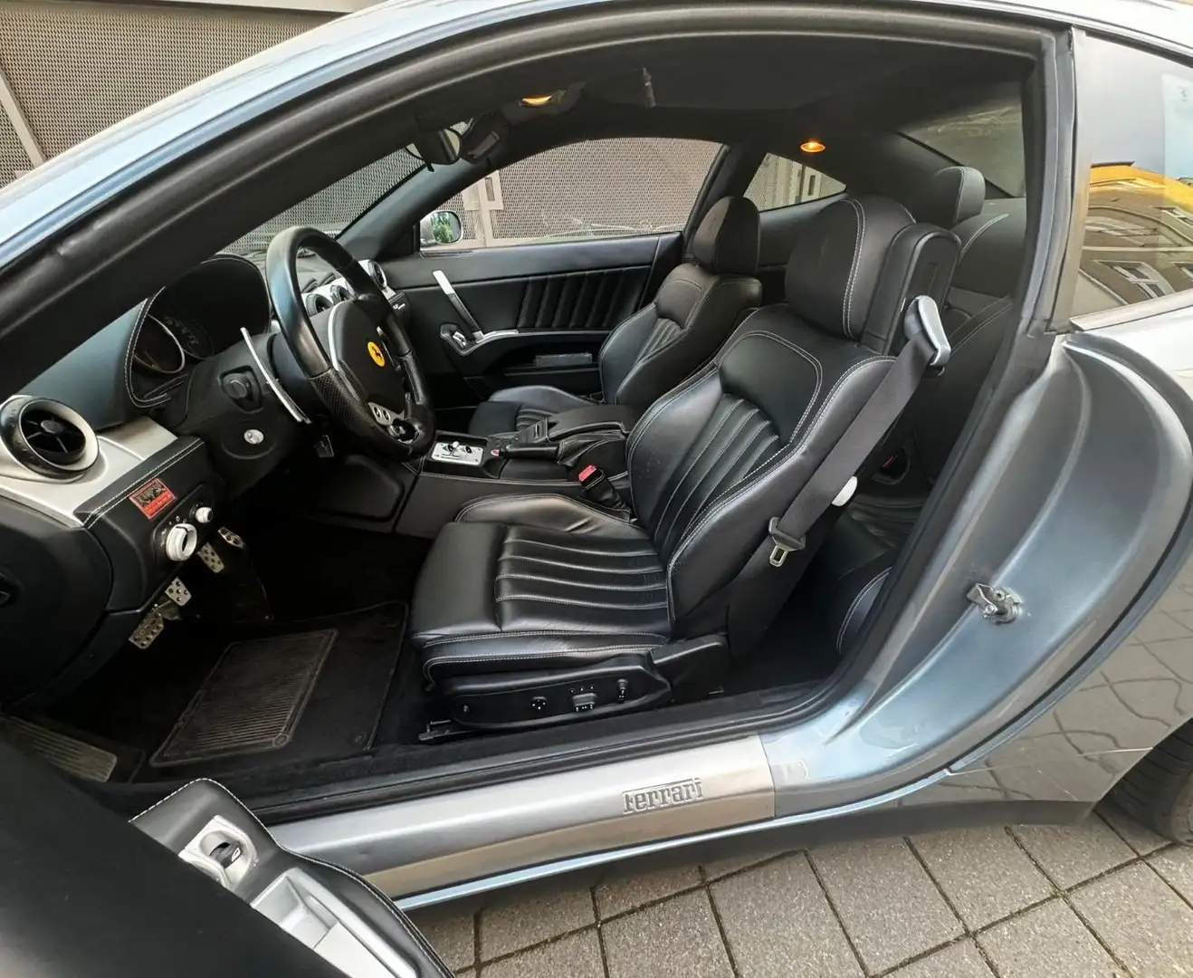 Ferrari 612 Scaglietti 5.8 A F1 Gri - 2