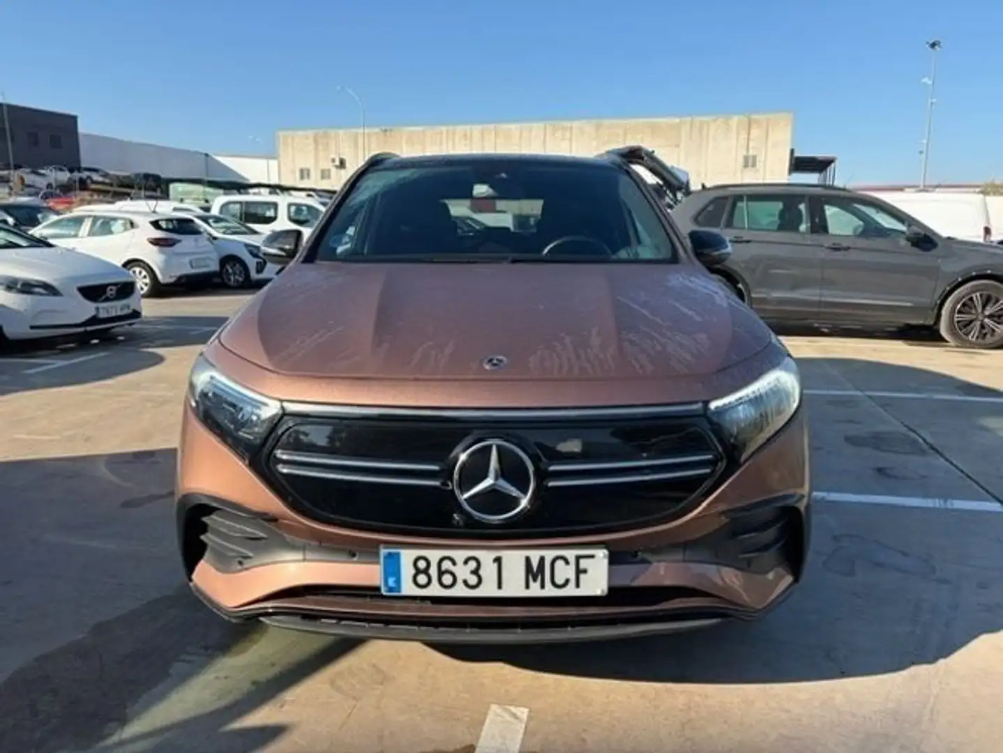 Mercedes-Benz EQA 250 + Amarillo - 2