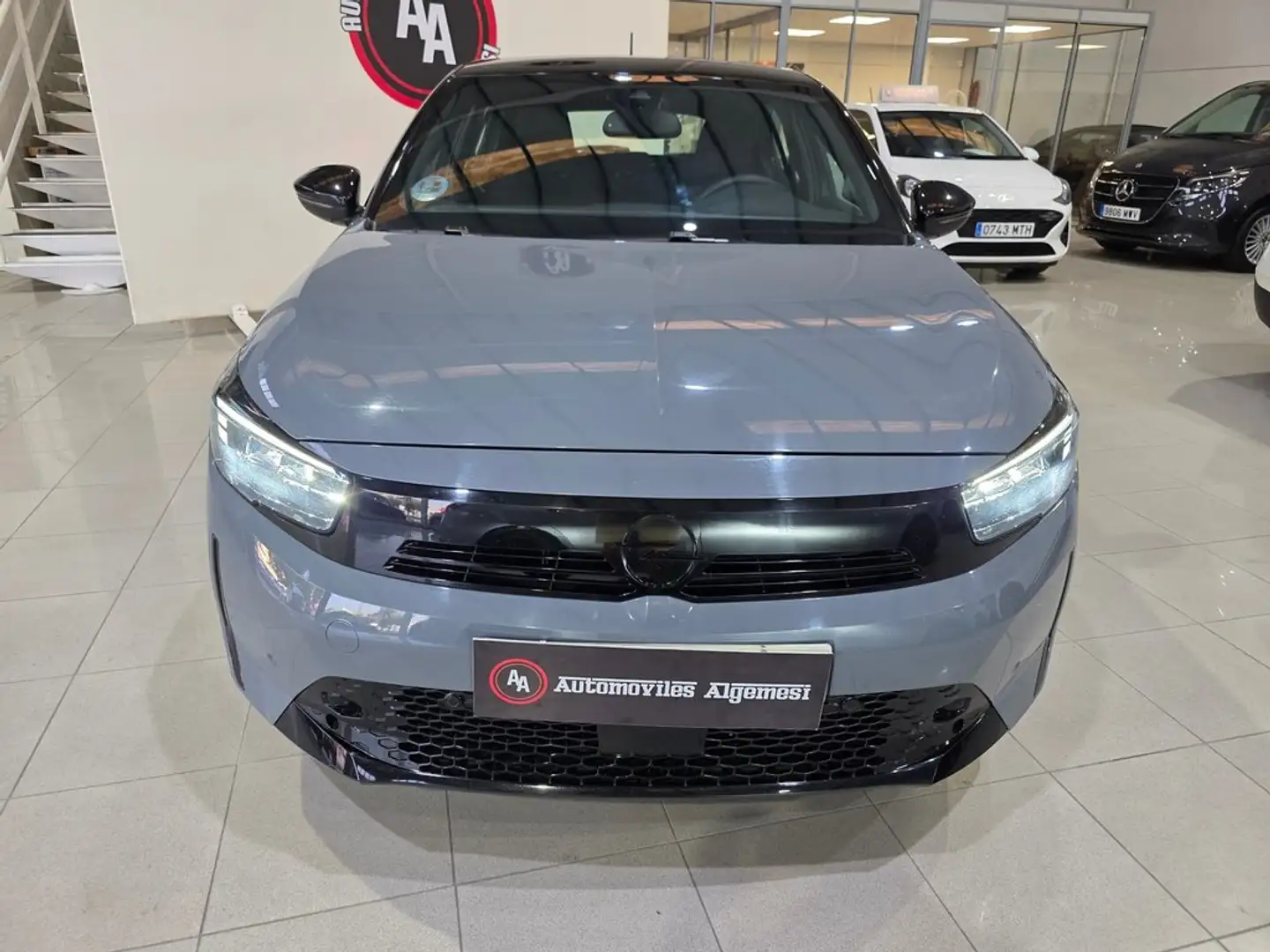 Opel Corsa 1.2T XHL 74kW (100CV) GS Gris - 2