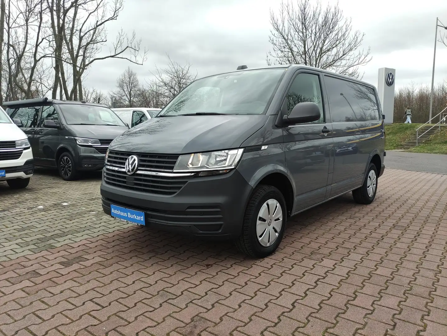 Volkswagen T6 Transporter T 6.1 Transporter 2,0l TDI+150Ps+AHZV+DAB+PDC Grigio - 1