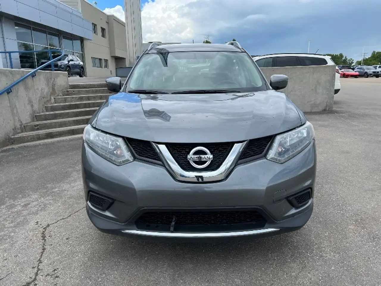 Nissan Rogue снимка Nissan Rogue