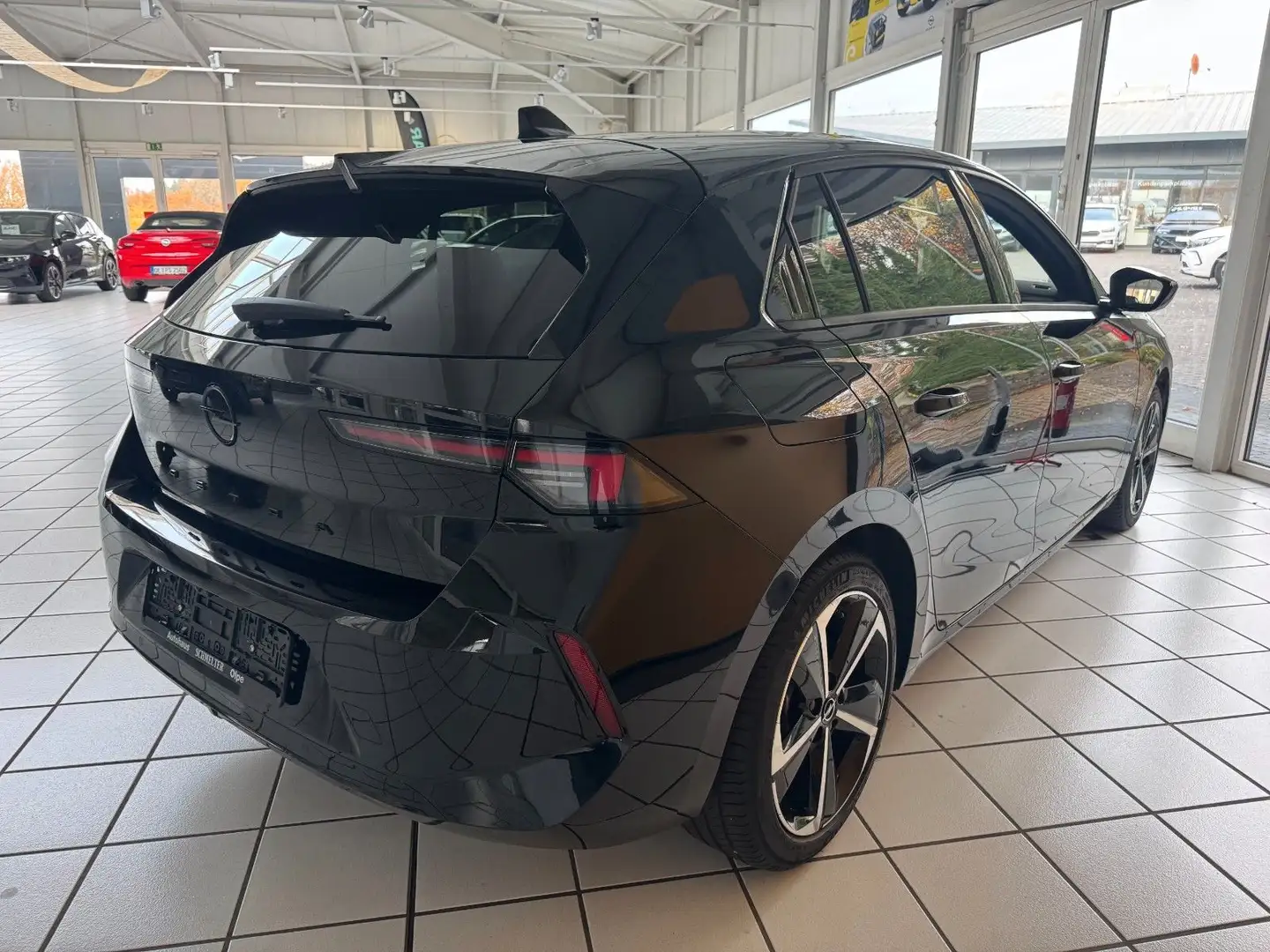 Opel Astra L Lim. 5-trg. GS Matrix-LED+Navi+Pano+AHK Noir - 2