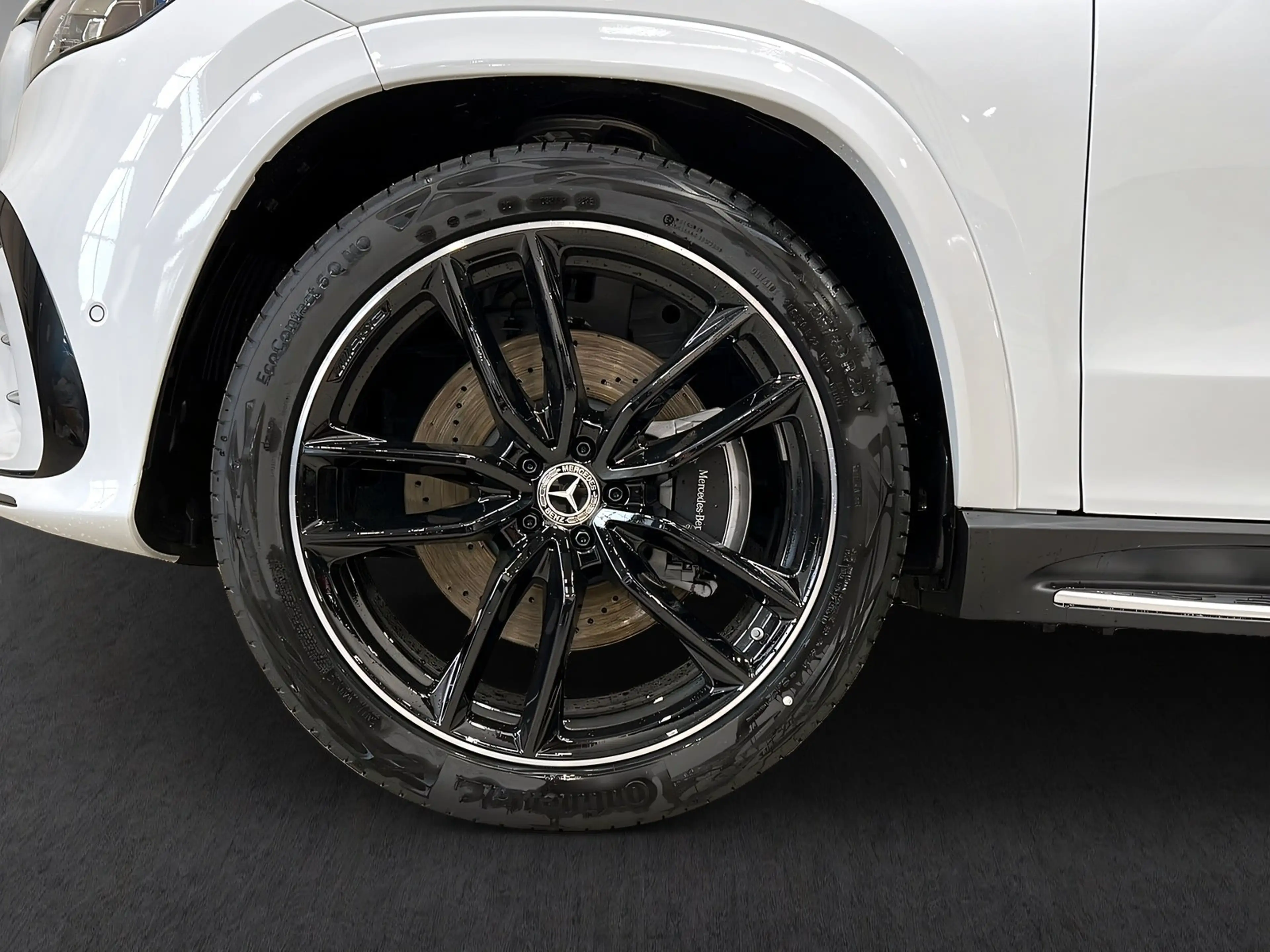 Mercedes-Benz GLS 450 d 4M AMG+DISTR+Burme+Memo+StHz+AHK+360° — photo 7