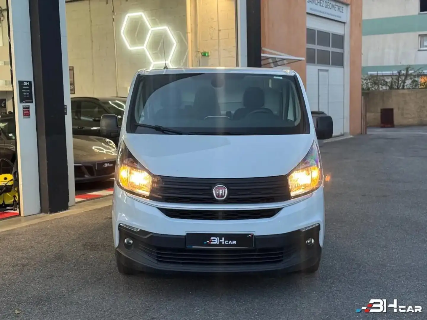 Fiat Talento Vu FOURGON 2.0L ECOJET 120cv L1H1 PRO LOUNGE PROFESSIONAL Blanc - 2