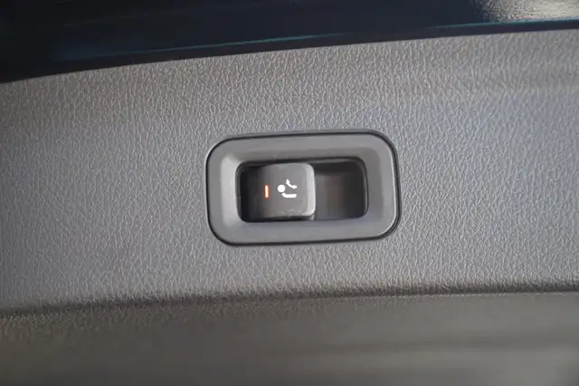 Mercedes-Benz Gle view 7