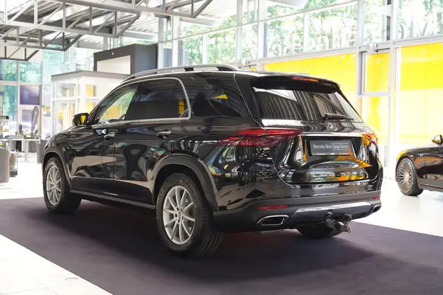 Mercedes-Benz Gle view 8