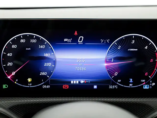Mercedes-Benz A-Class view 12