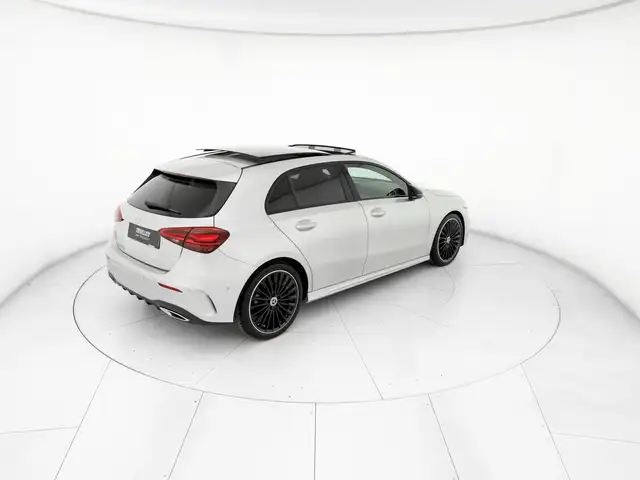 Mercedes-Benz A-Class view 4