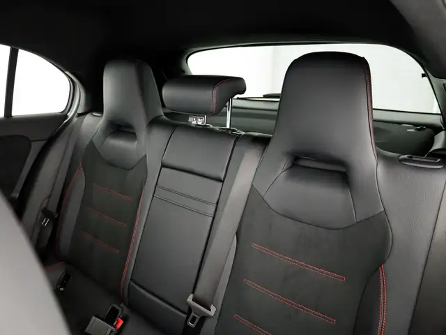 Mercedes-Benz A-Class view 11