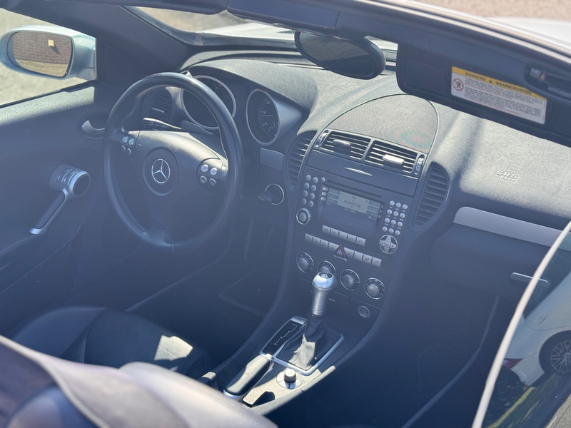 Mercedes-Benz SLK 200 K — photo 11