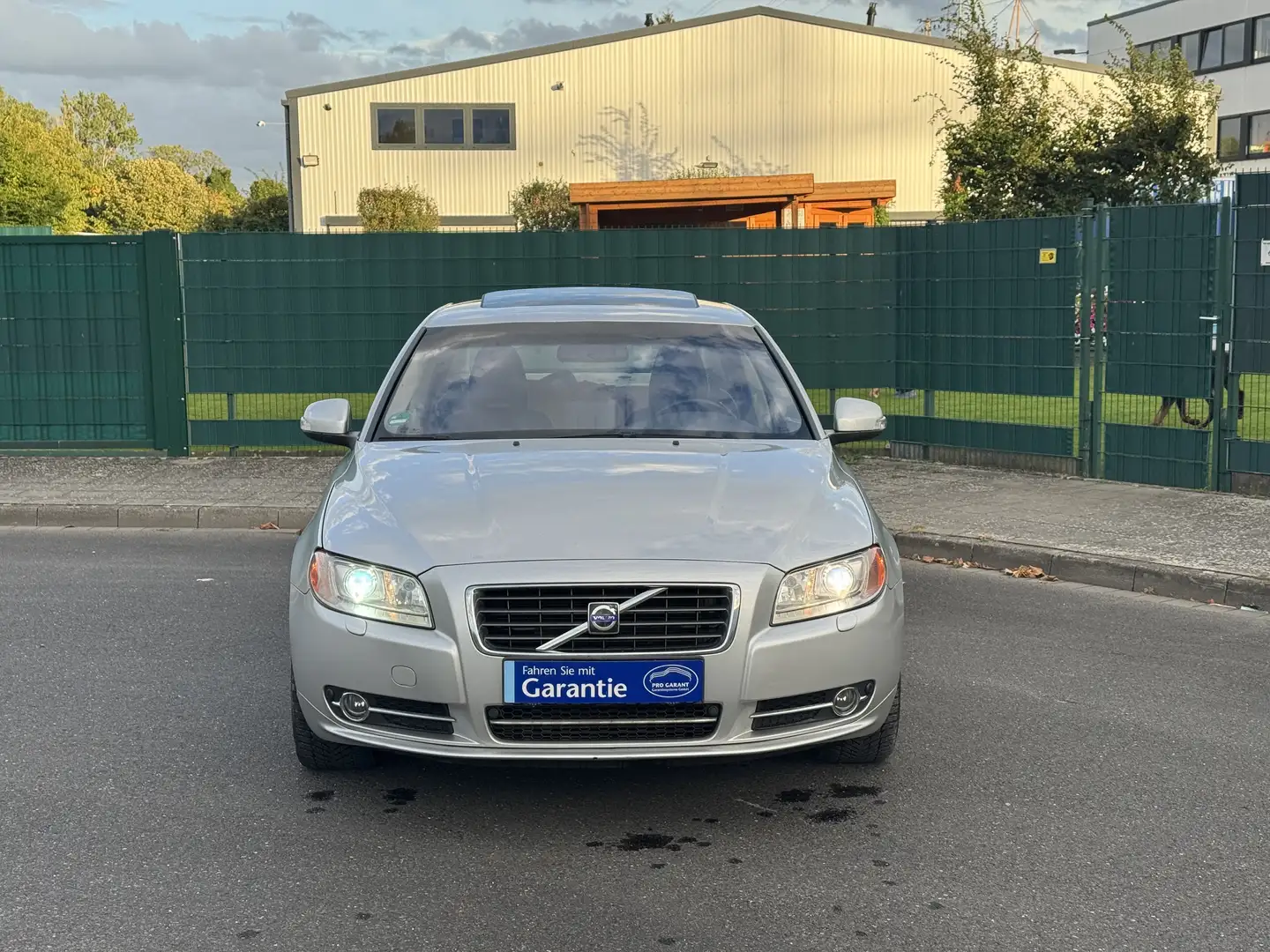 Volvo S80 D5 AWD Executive Geartronic Vollaustattung*TopZust Grau - 2