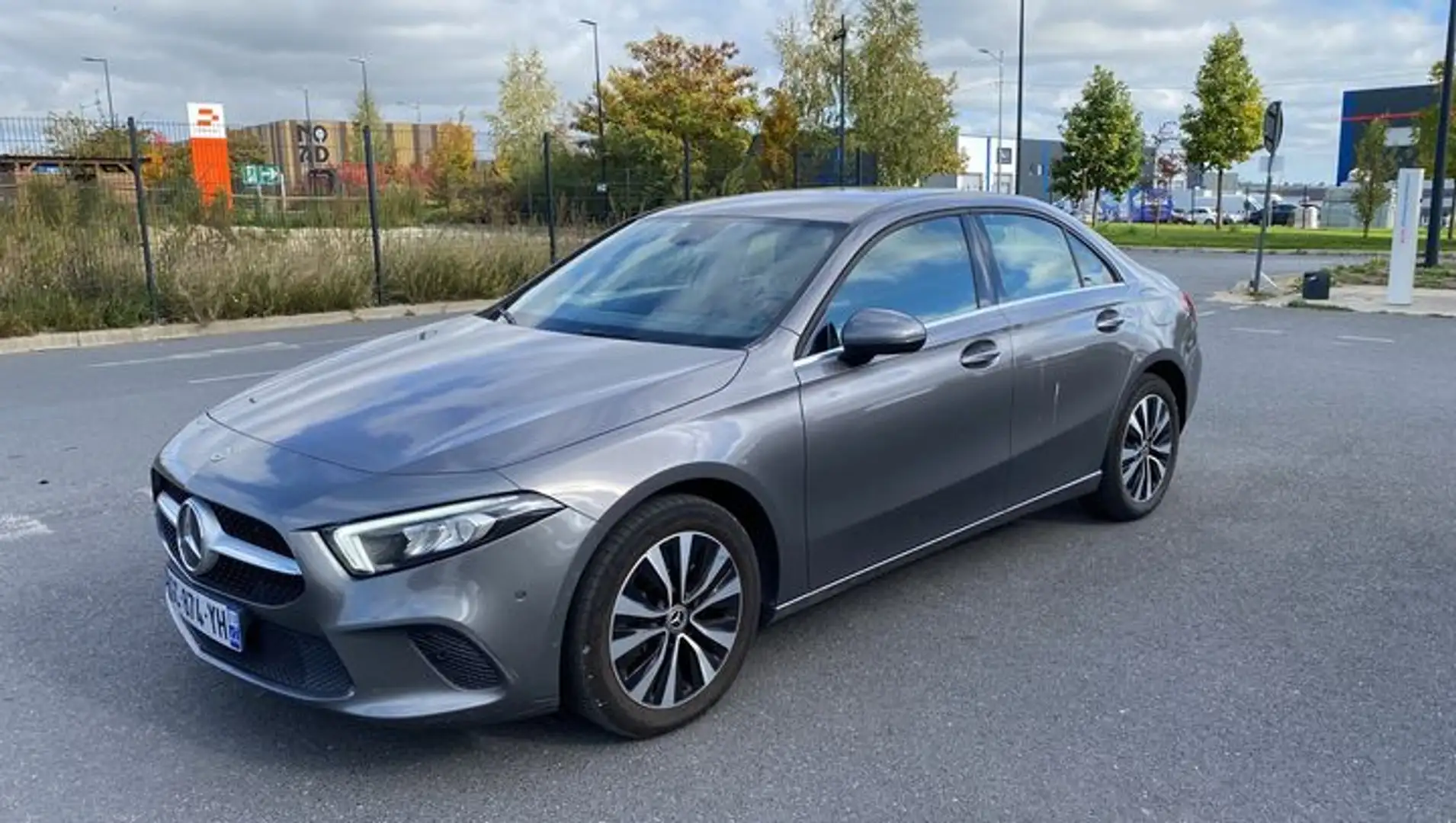 Mercedes-Benz A 250 Classe A 250 e 8G-DCT Business Line Gris - 1