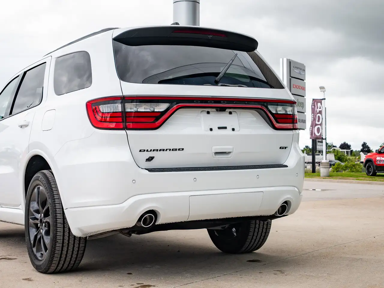 Dodge Durango снимка Dodge Durango