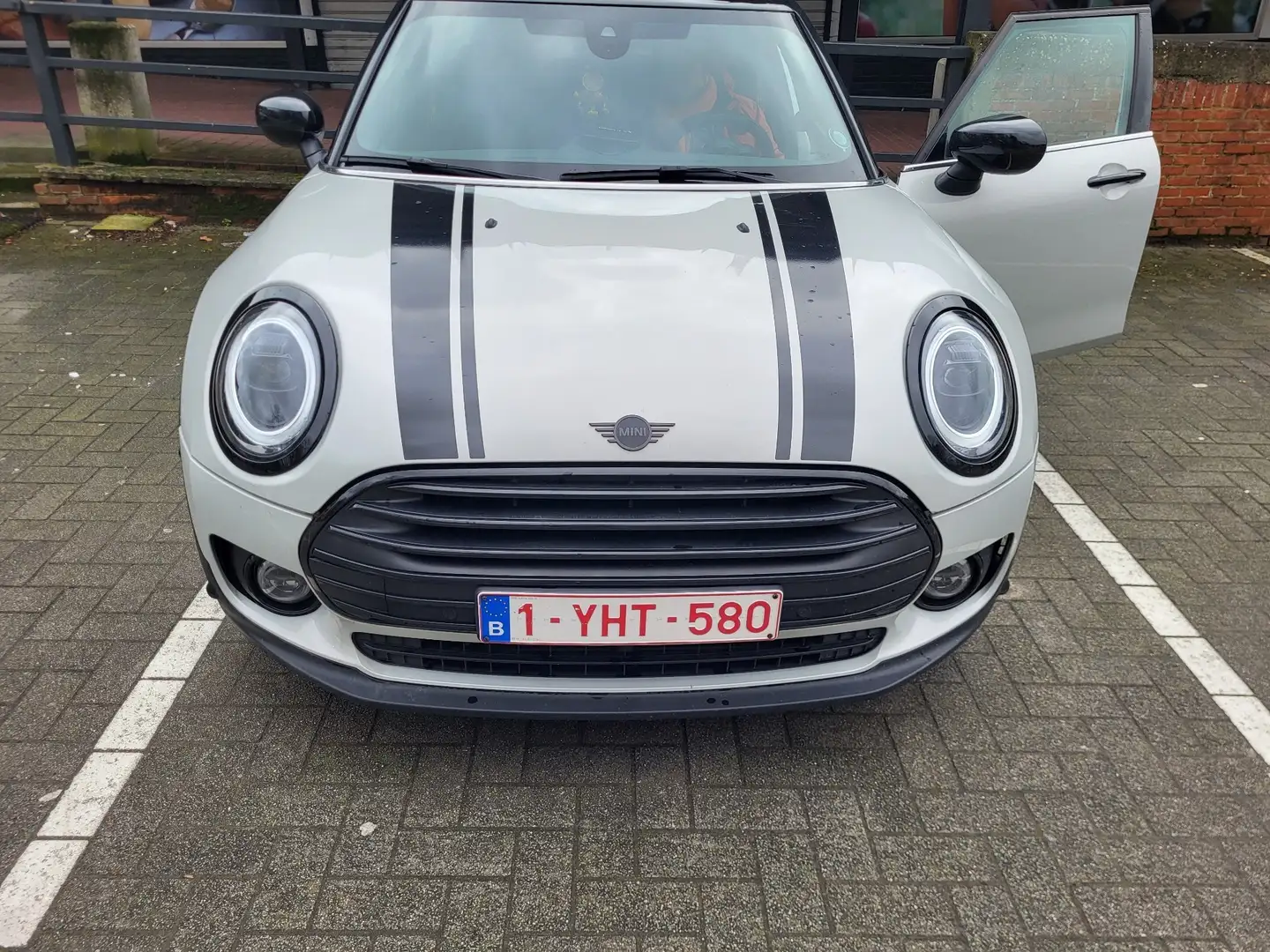 MINI Cooper Clubman 1.5 Wit - 1