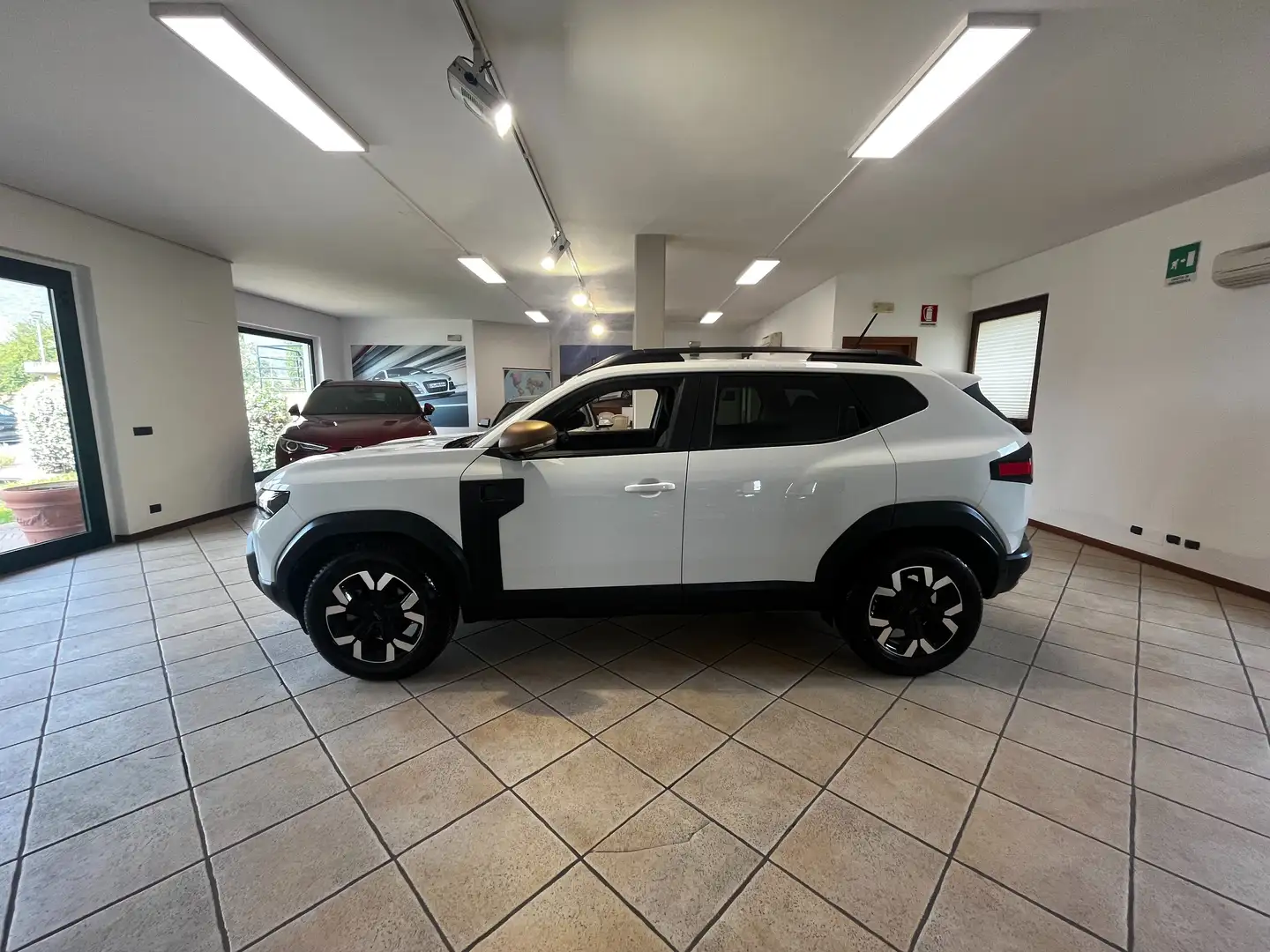 Dacia Duster Duster 1.2 mild hybrid Extreme 4x4 130cv Bianco - 2