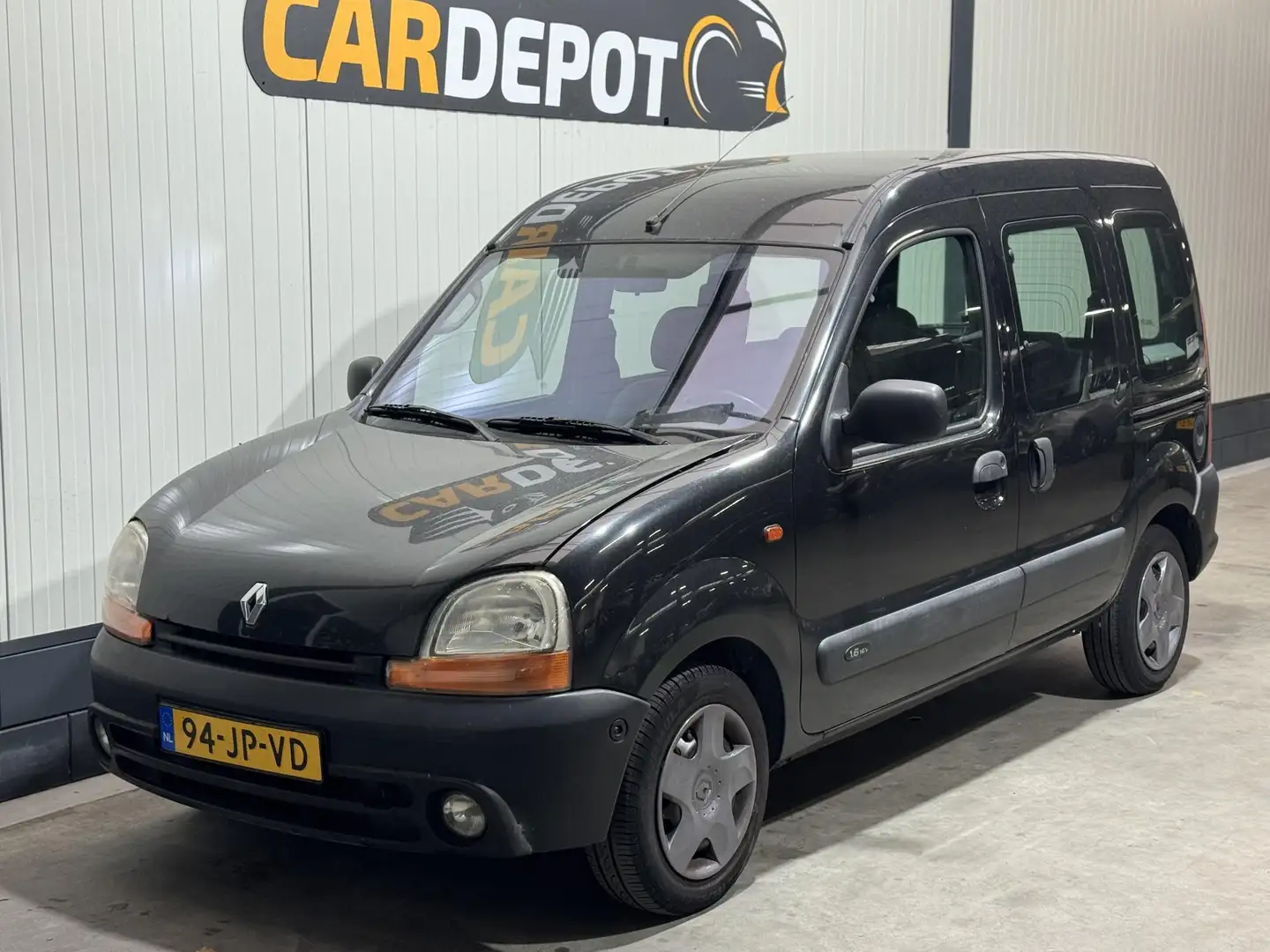 Renault Kangoo 1.6-16V Privilège Noir - 1