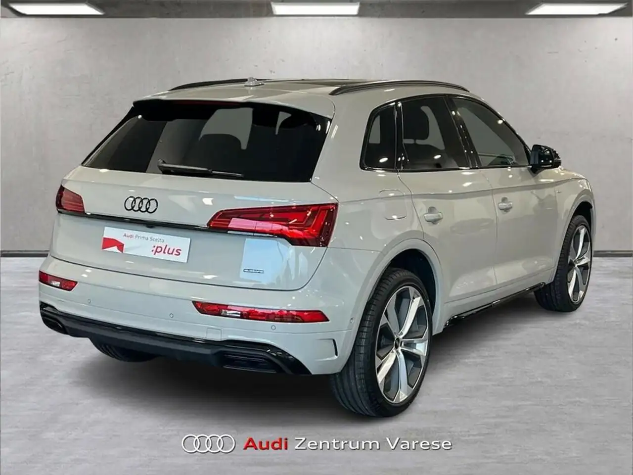 Audi Q5 40 2.0 tdi mhev 12V Identity Black quattro 4