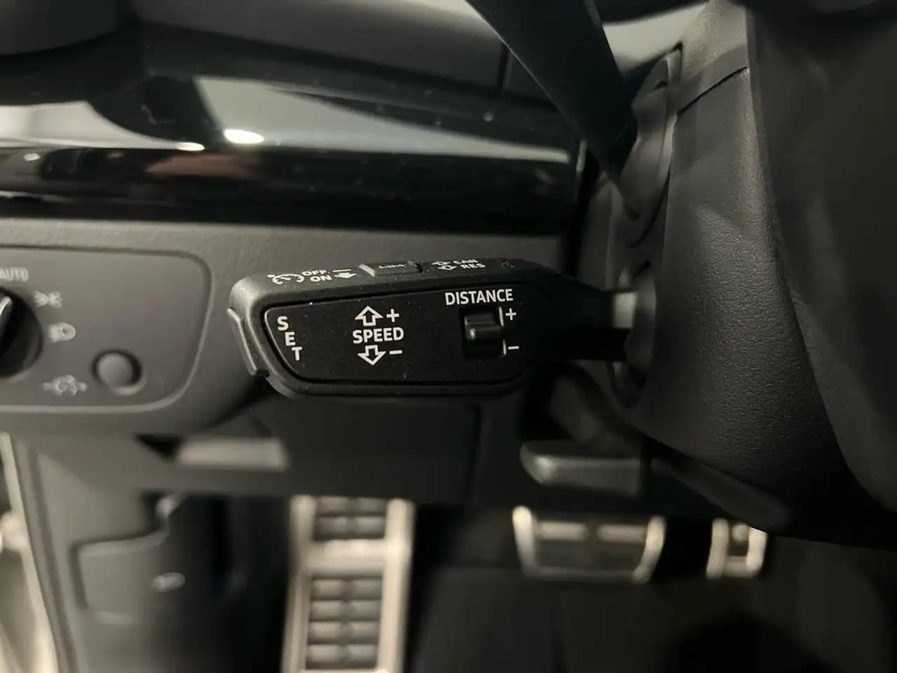 Audi Q5 40 2.0 tdi mhev 12V Identity Black quattro 12