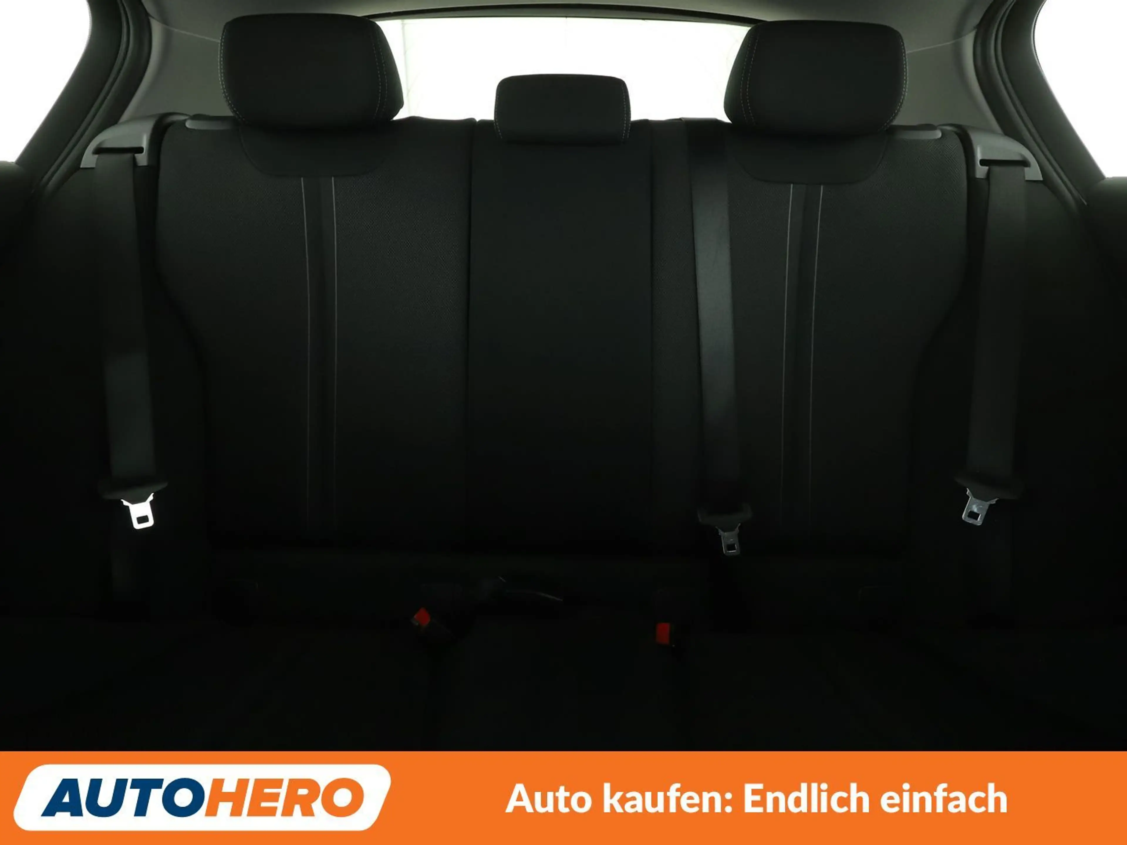 BMW 118 118i Sport Line Aut.*NAVI*LED*TEMPO*PDC*SHZ* — photo 15