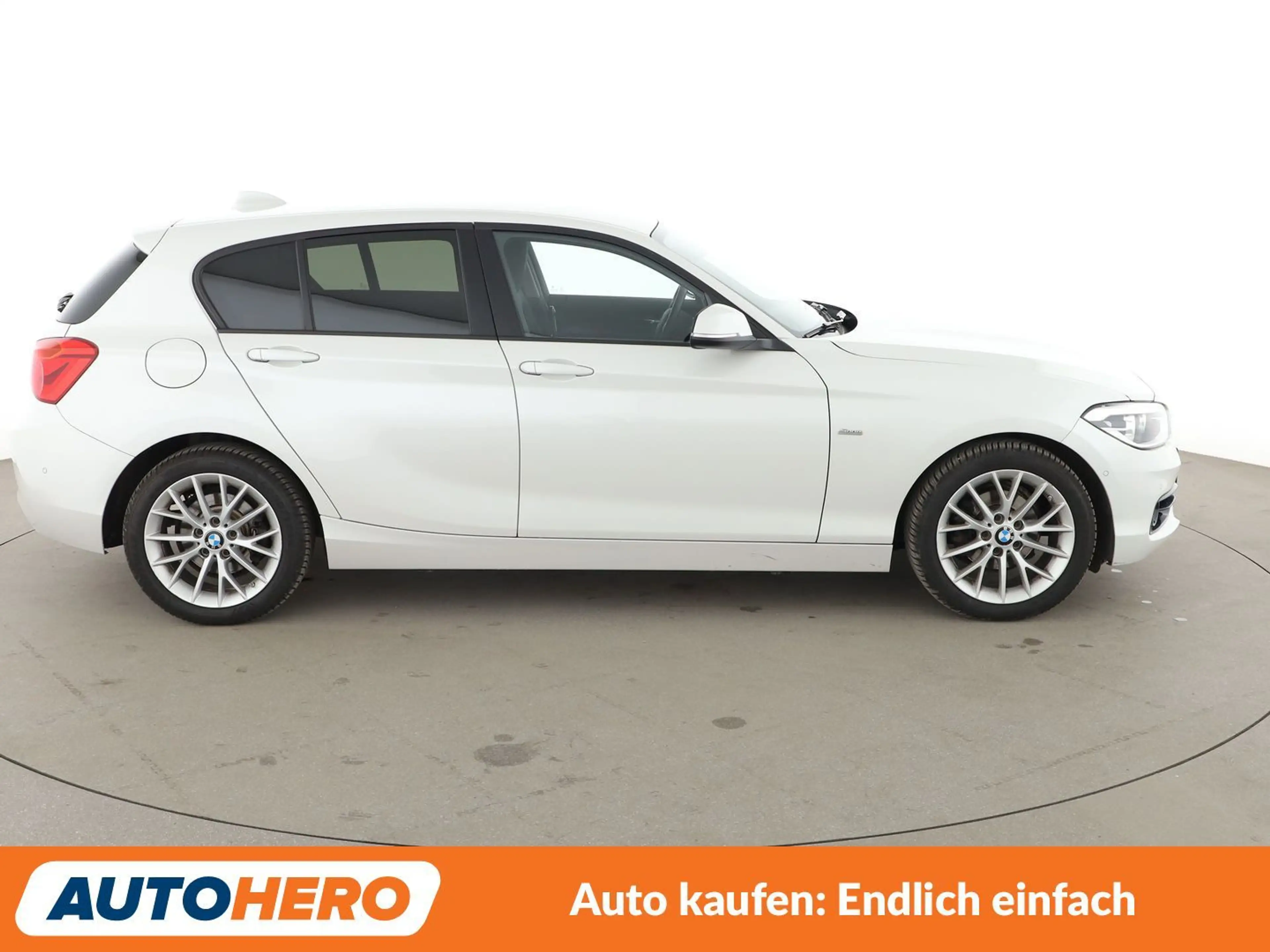 BMW 118 118i Sport Line Aut.*NAVI*LED*TEMPO*PDC*SHZ* — photo 7