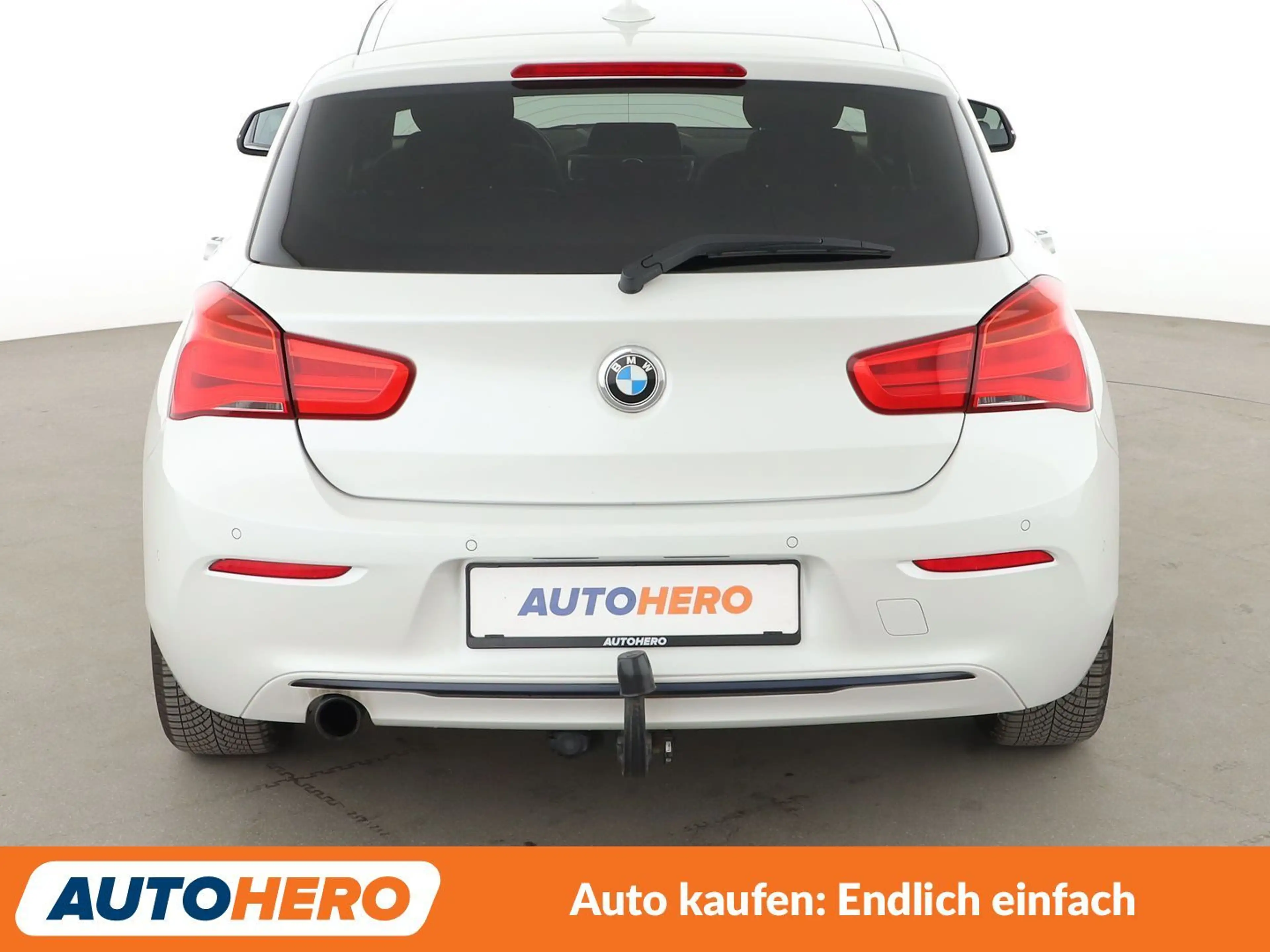 BMW 118 118i Sport Line Aut.*NAVI*LED*TEMPO*PDC*SHZ* — photo 5