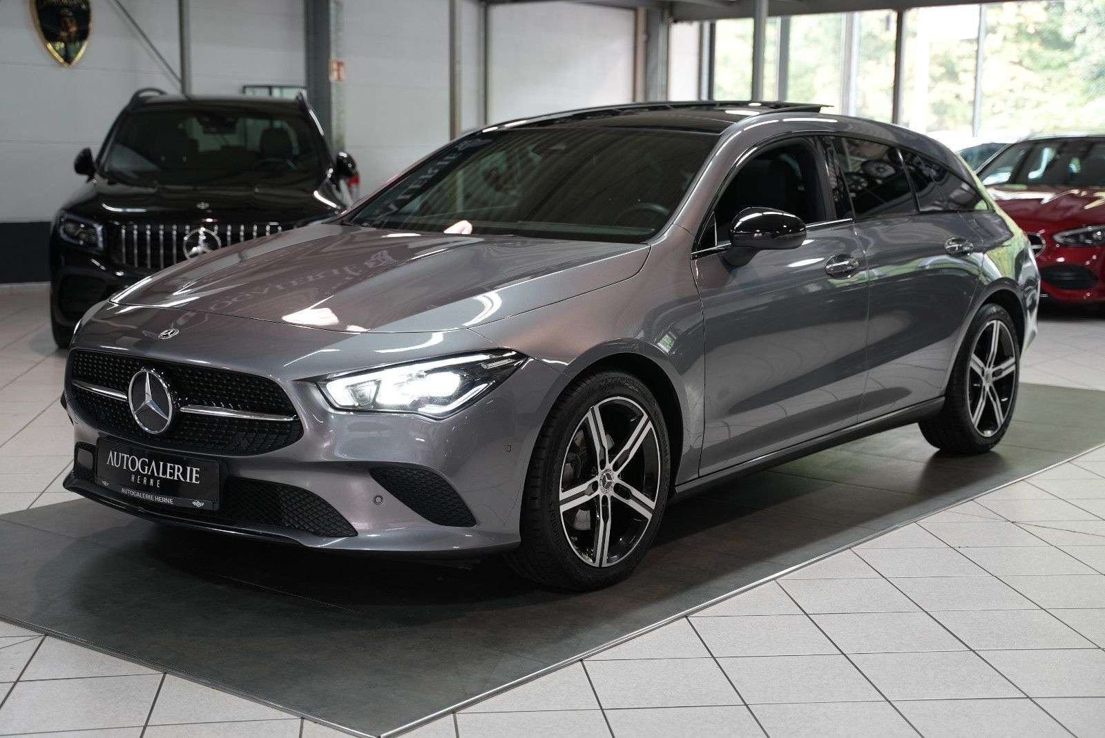 Mercedes-Benz CLA 200