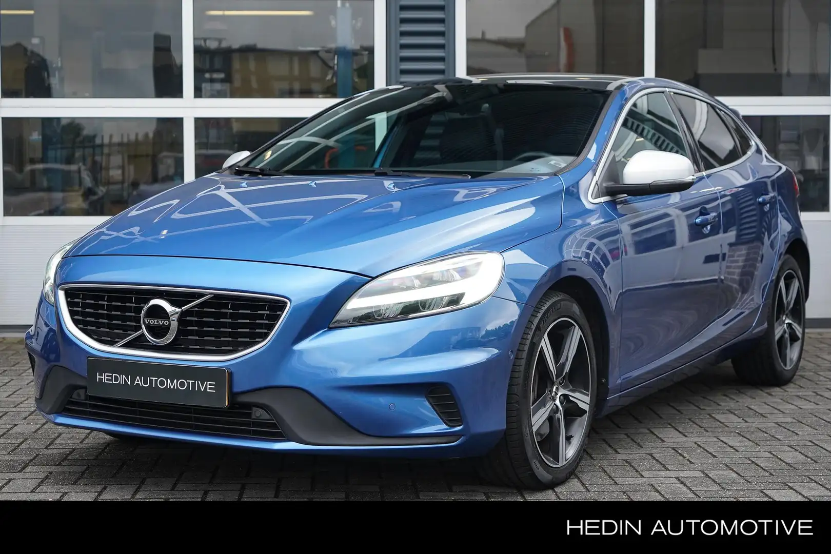 Volvo V40 1.5 T3 Polar+ Sport Panoramadak | R-design | Voors Azul - 1