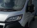 Peugeot Boxer 330 2.2 BlueHDi 120 L2H2 Premium | Achteruitrijcam Gris - thumbnail 9