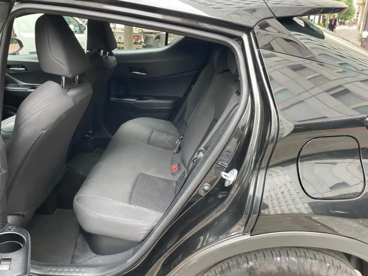 Toyota C-HR Hybride 2WD 122h Dynamic - 02/2022 - 72.115 KMS - 2