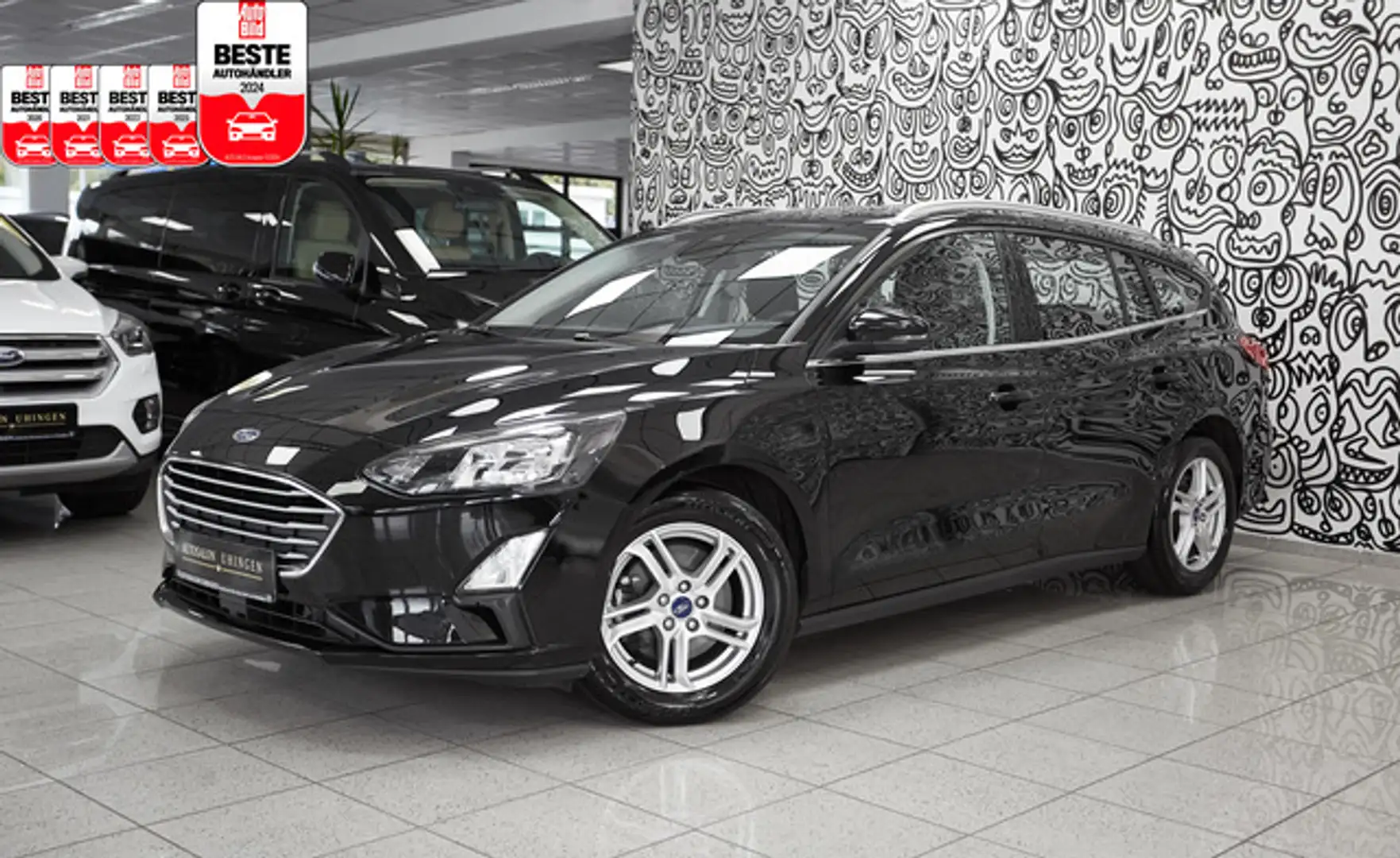 Ford Focus Turnier COOL&CONNECT*AUTOMATIK*NAVI*KAMERA Schwarz - 1