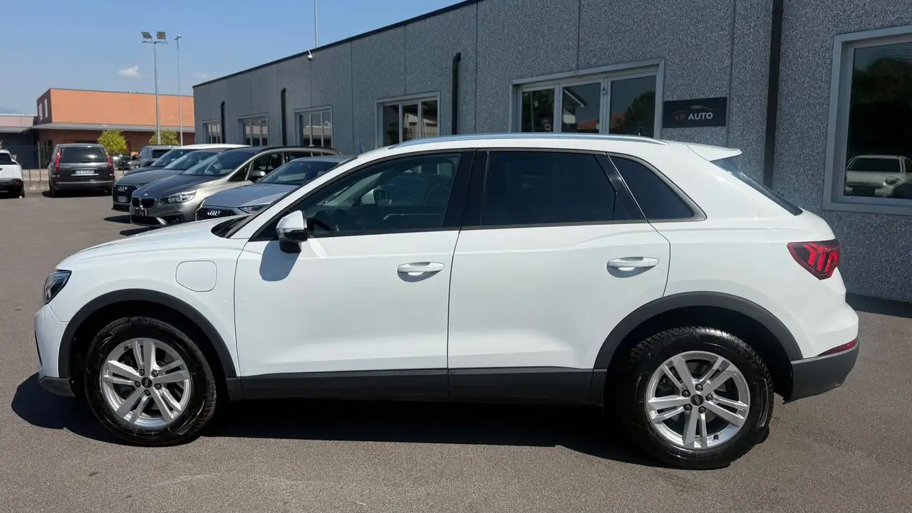 Audi Q3 45 HYBRID PLUG-IN 1.4 tfsi e Business s-tronic, миниатюра 3